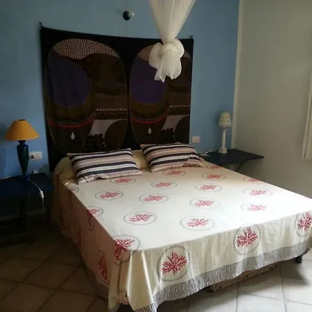 Casa *